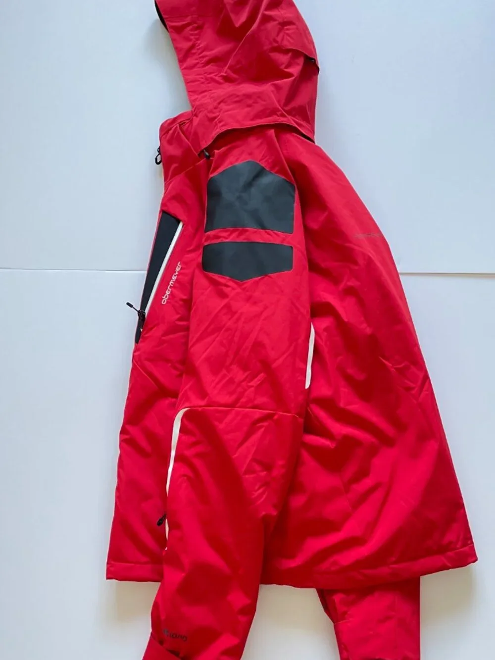 Obermeyer Recco - Ski/Snowboard Jacket - Red/Black - Mens - Small - Reflector  l